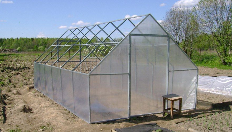 Оранжерия с фронтон