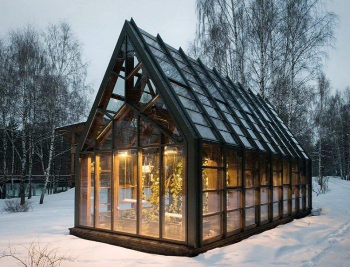 Стъкло и дърво