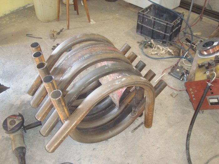 Закрепване на метални ленти