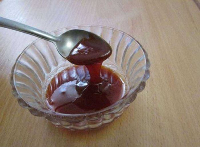 Лъжичка в мед Готов мед