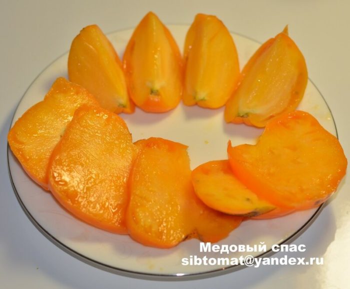 Κομμάτια από την ποικιλία Honey Spas