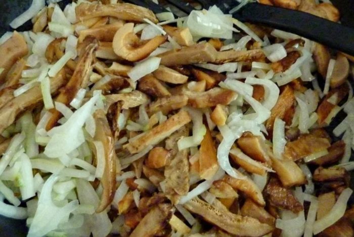 Пържене на млечни гъби