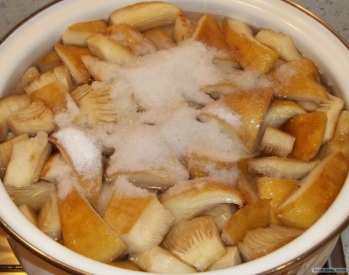 Добавяне на сол