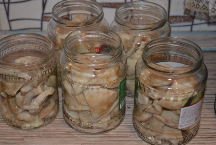 Опаковки в буркани