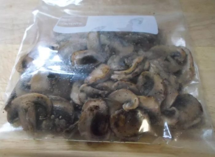 Замразените гъби са развалени