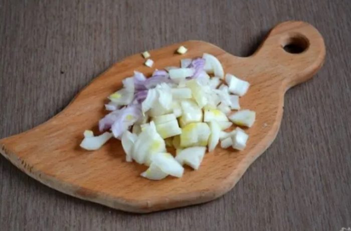 Нарязан лук