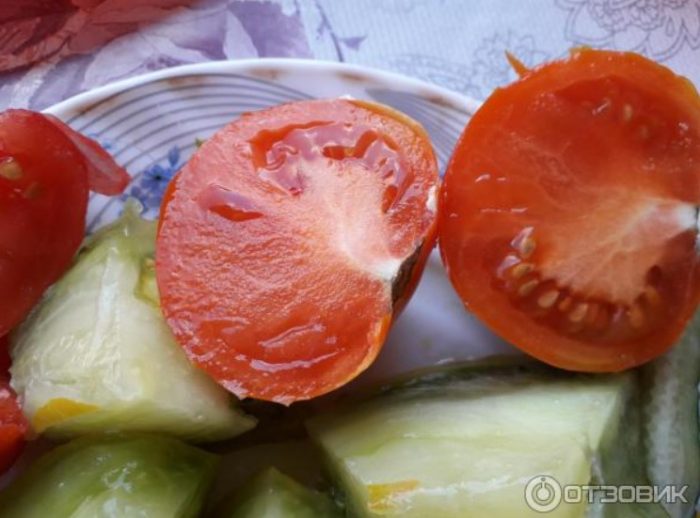 Салата с домати