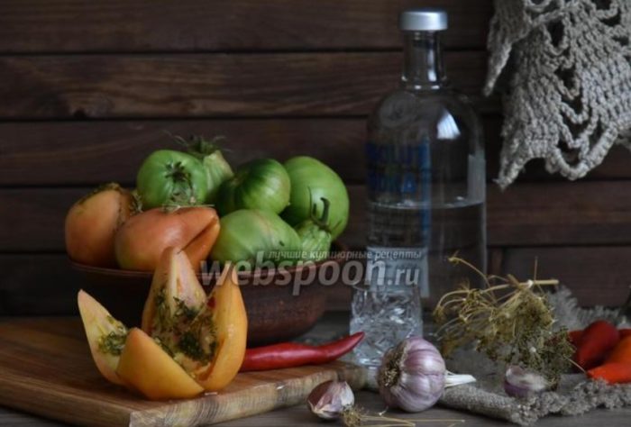 Готов за консумация домат Мариновани домати