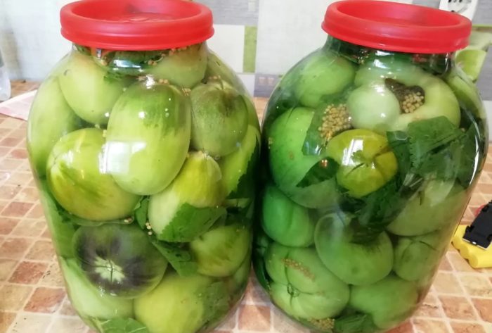 Мариновани домати в буркан Зелени домати в буркан