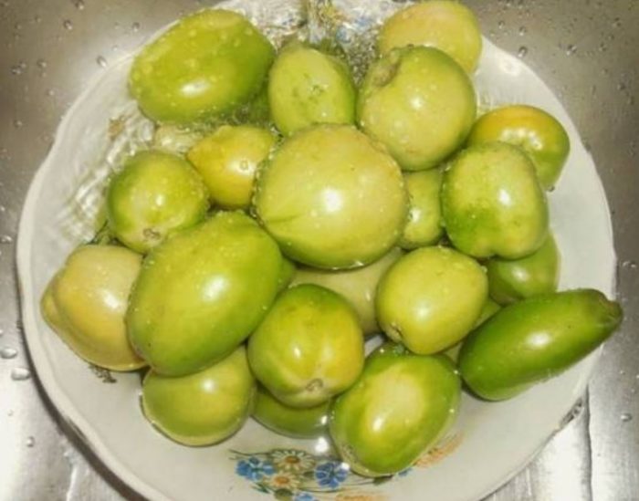 Измити домати Измити домати